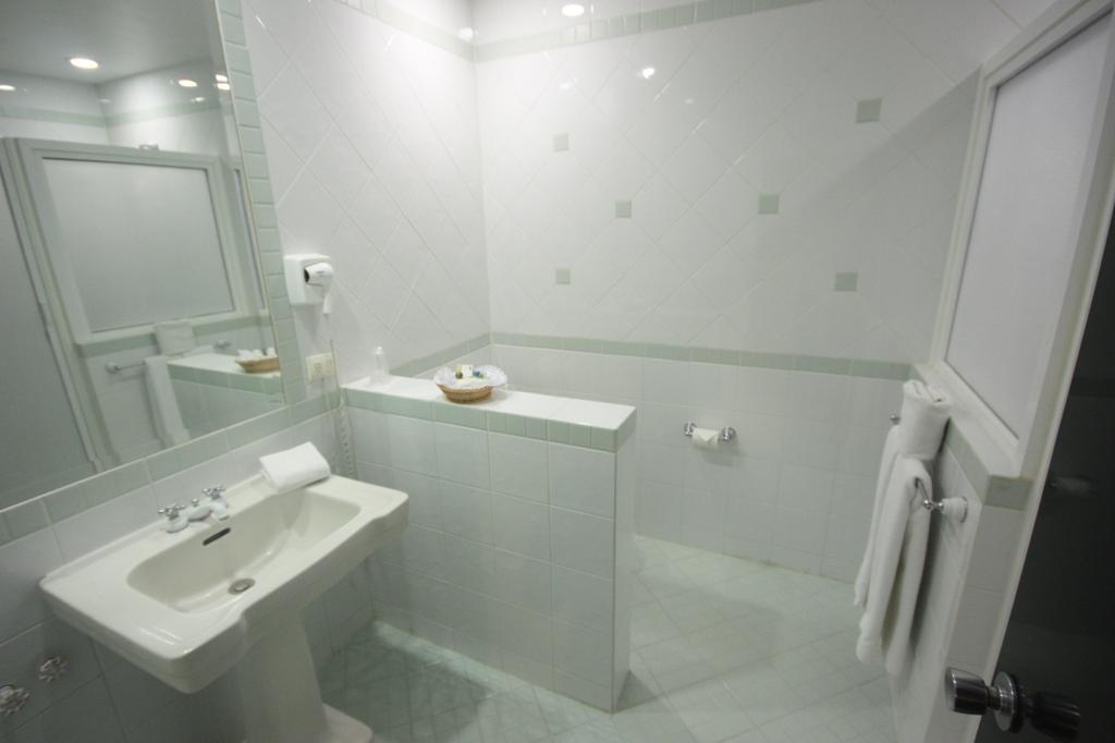Hotel לאון חדר תמונה