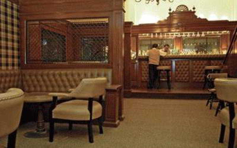 Hotel לאון מראה חיצוני תמונה