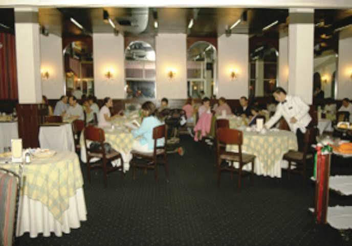 Hotel לאון מראה חיצוני תמונה