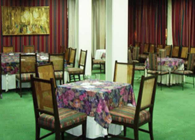 Hotel לאון מראה חיצוני תמונה