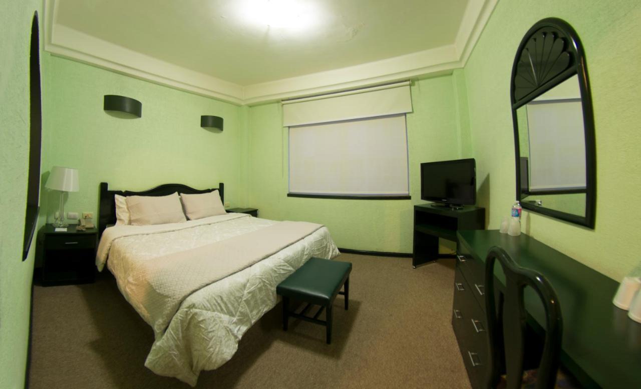 Hotel לאון מראה חיצוני תמונה