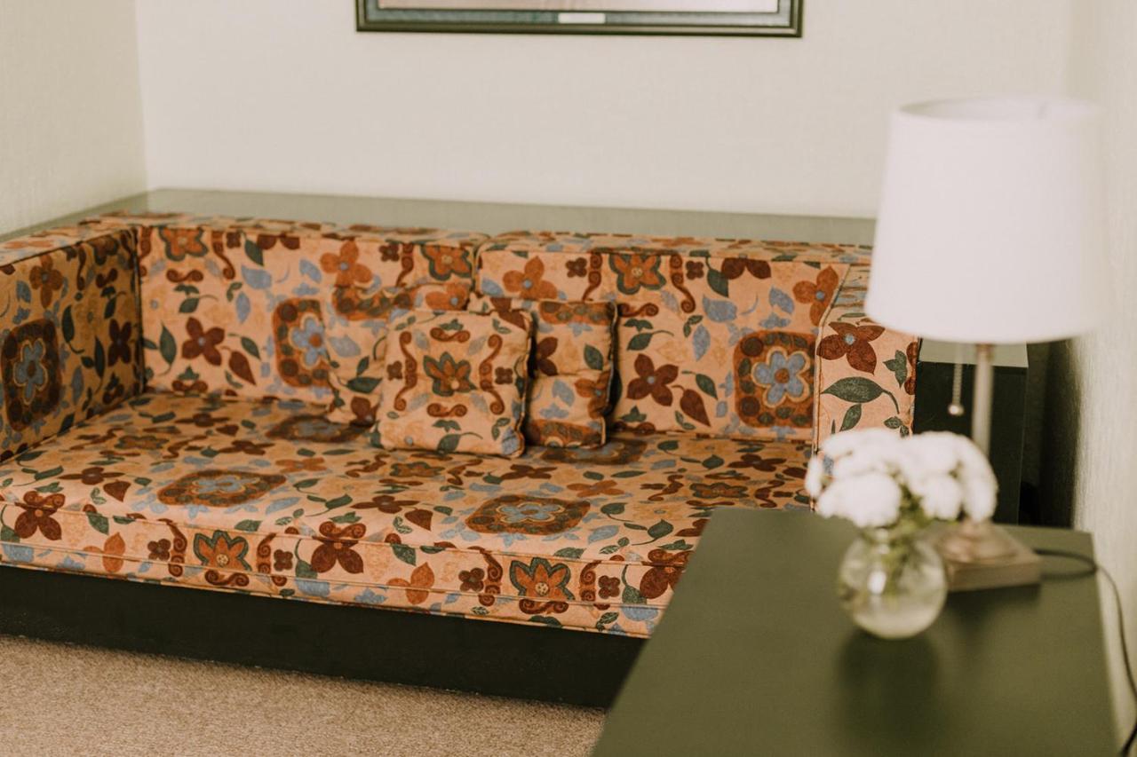 Hotel לאון מראה חיצוני תמונה